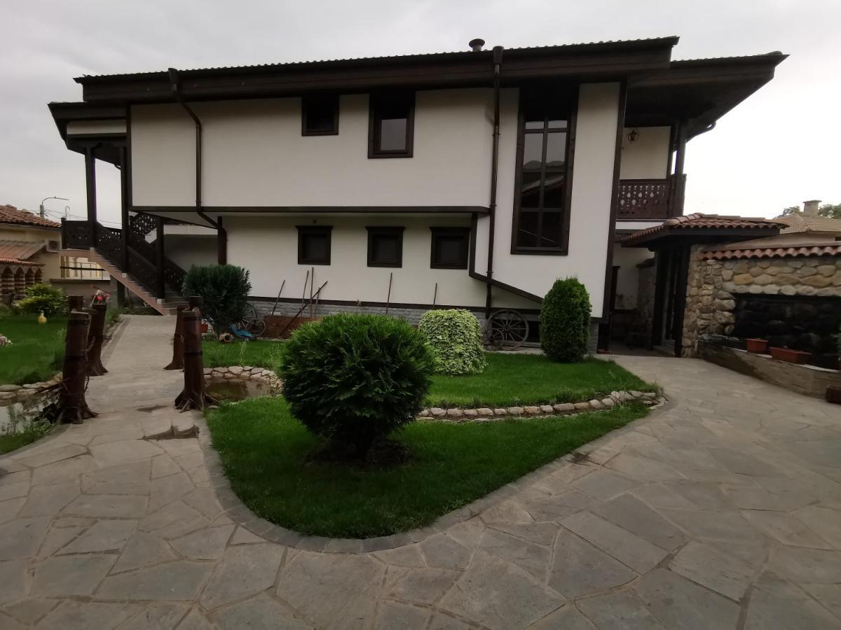 Възрожденски Комплекс Чардакъ Сопот Exteriér fotografie